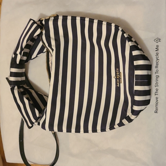 kate spade Handbags - Kate Spade New York HARING LANE JENY SHOULDER BAG